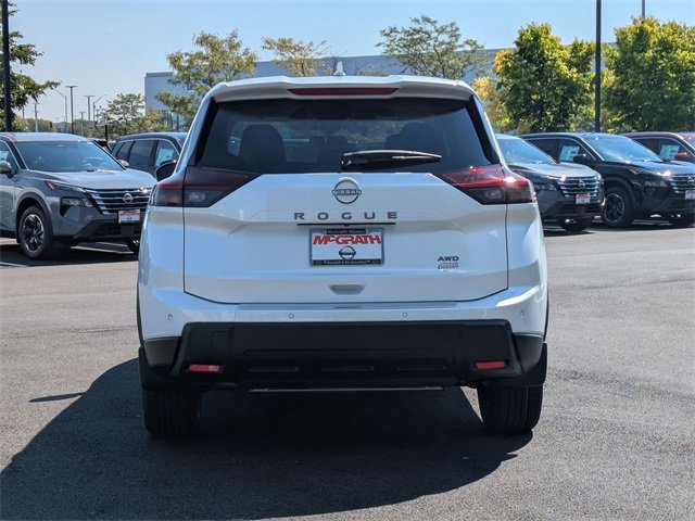 New 2026 Nissan Rogue SV image 4