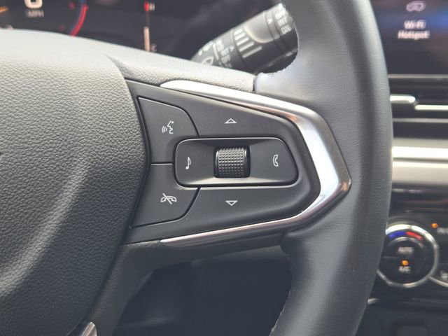 Used 2024 Chevrolet Trax ACTIV FWD image 29