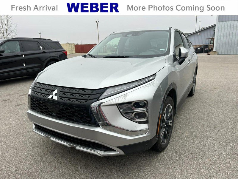 Used 2025 Mitsubishi Eclipse Cross SE image 1
