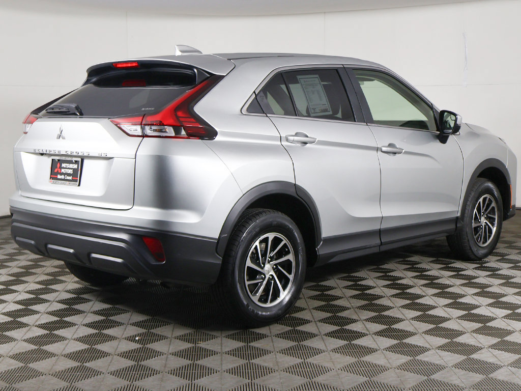 Used 2024 Mitsubishi Eclipse Cross ES AWD/4WD image 8