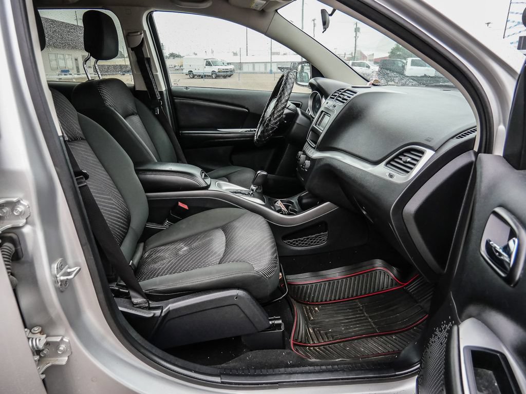 Used 2012 Dodge Journey SXT w/ Popular Equipment Group FWD image 11
