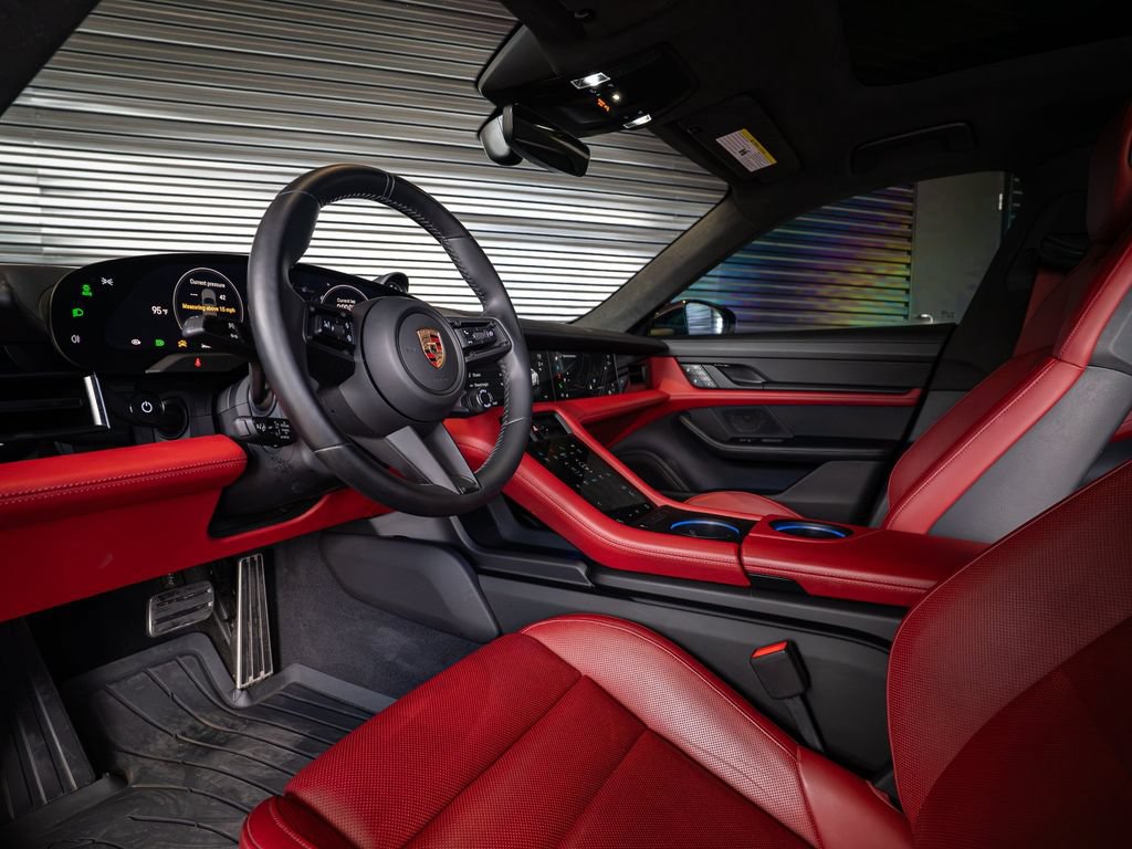 Certified 2023 Porsche Taycan GTS AWD/4WD image 4