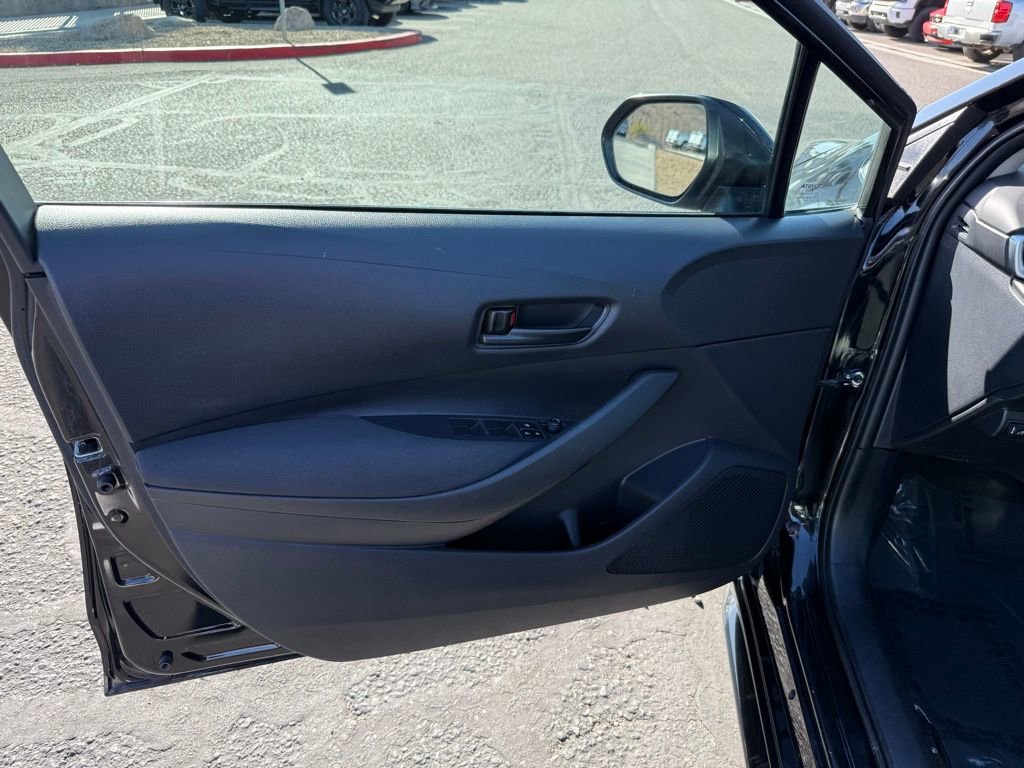 Used 2023 Toyota Corolla LE image 15