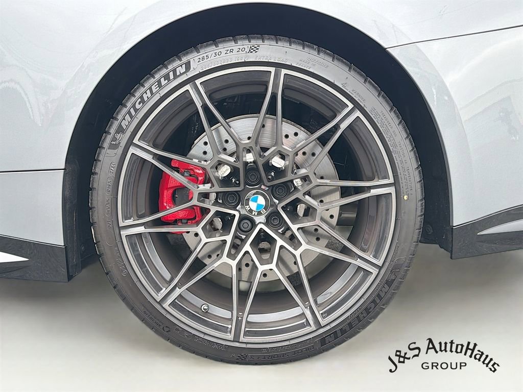 Used 2025 BMW M4 Coupe w/ Executive Package RWD image 36
