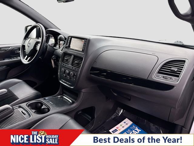 Used 2014 Dodge Grand Caravan SXT image 29