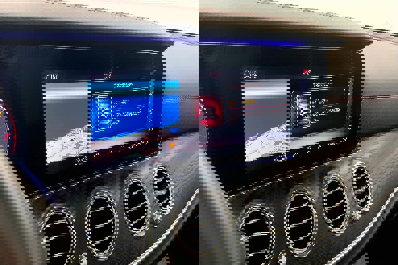 Used 2018 Mercedes-Benz E 43 AMG 4MATIC Sedan image 22