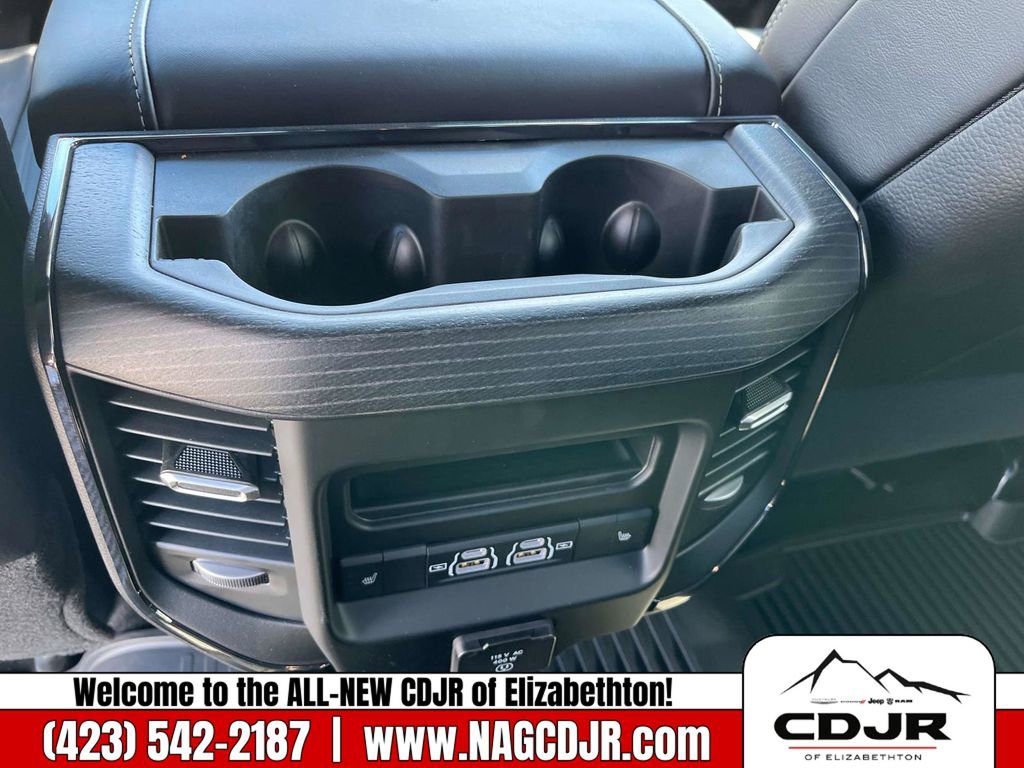 New 2024 RAM 3500 Limited image 20