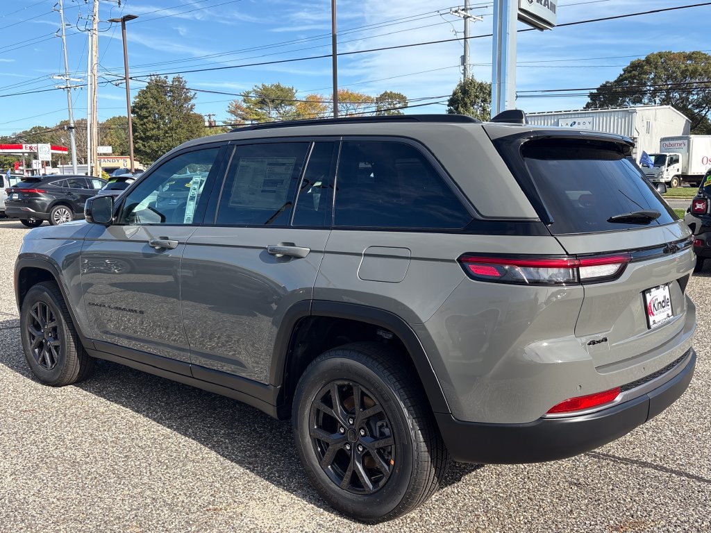 New 2027 Jeep Grand Cherokee 4WD image 32
