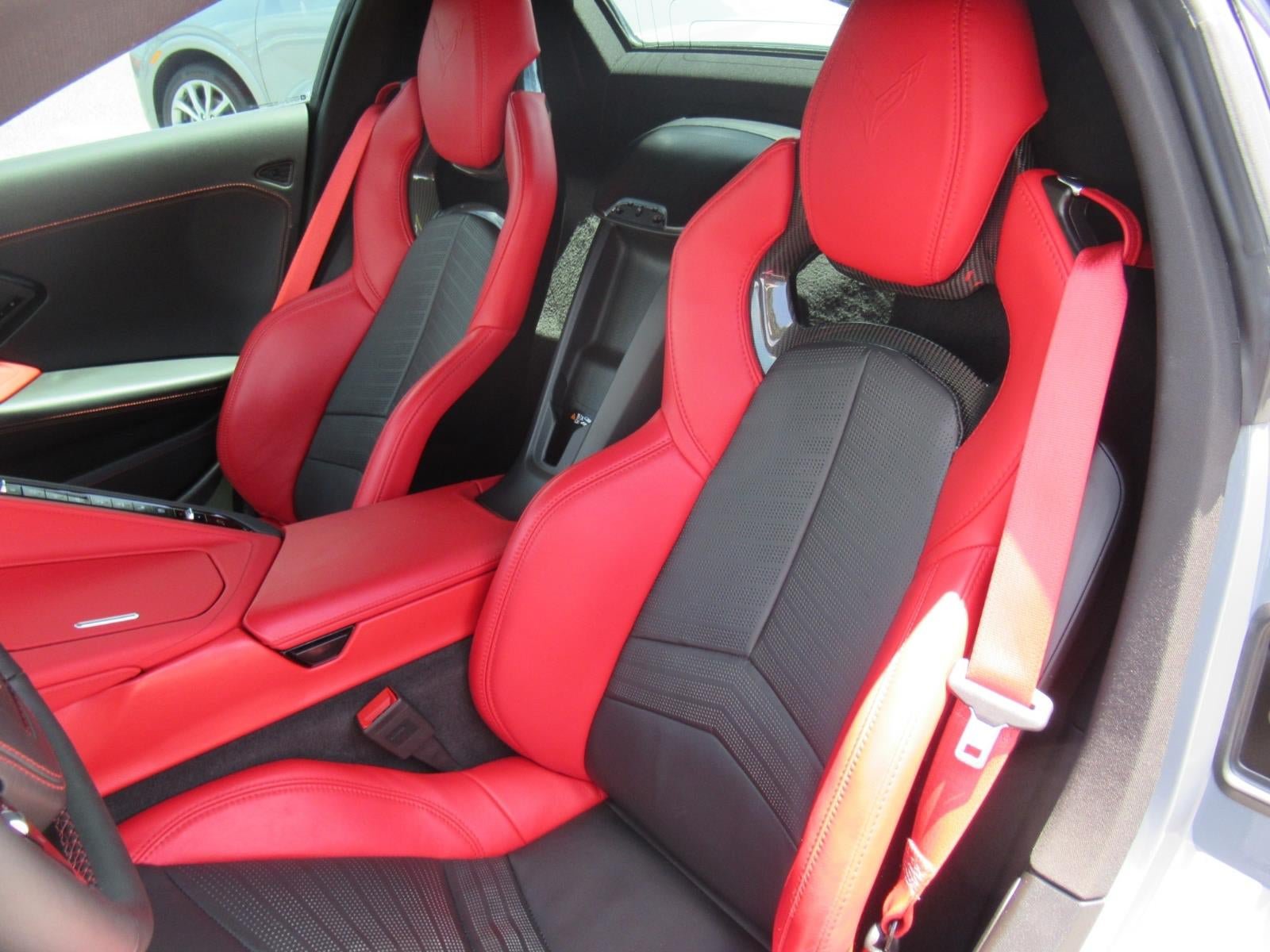 Used 2024 Chevrolet Corvette Stingray Preferred Conv w/ Z51 Performance Package RWD image 18