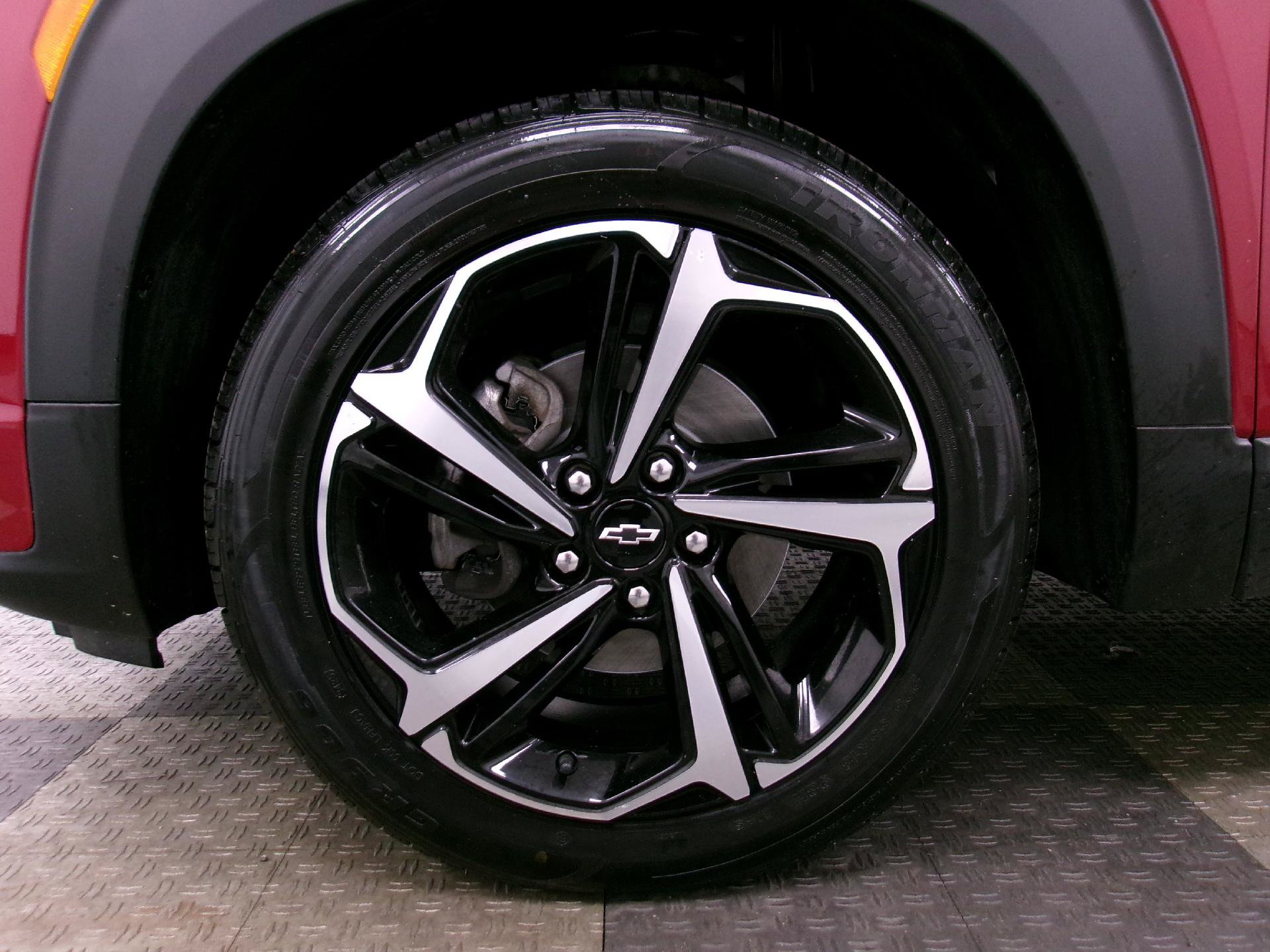 Used 2021 Chevrolet TrailBlazer RS w/ Convenience Package FWD image 16