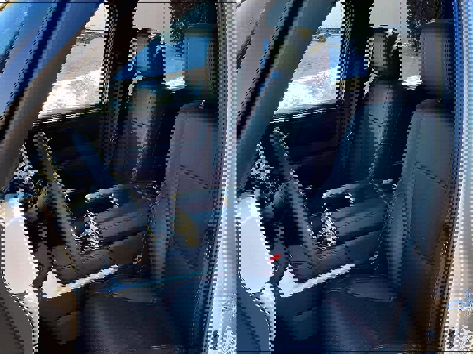 Used 2025 Toyota Sequoia Platinum image 10