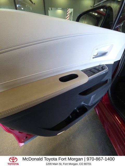 Used 2021 Toyota Sienna XLE FWD image 13
