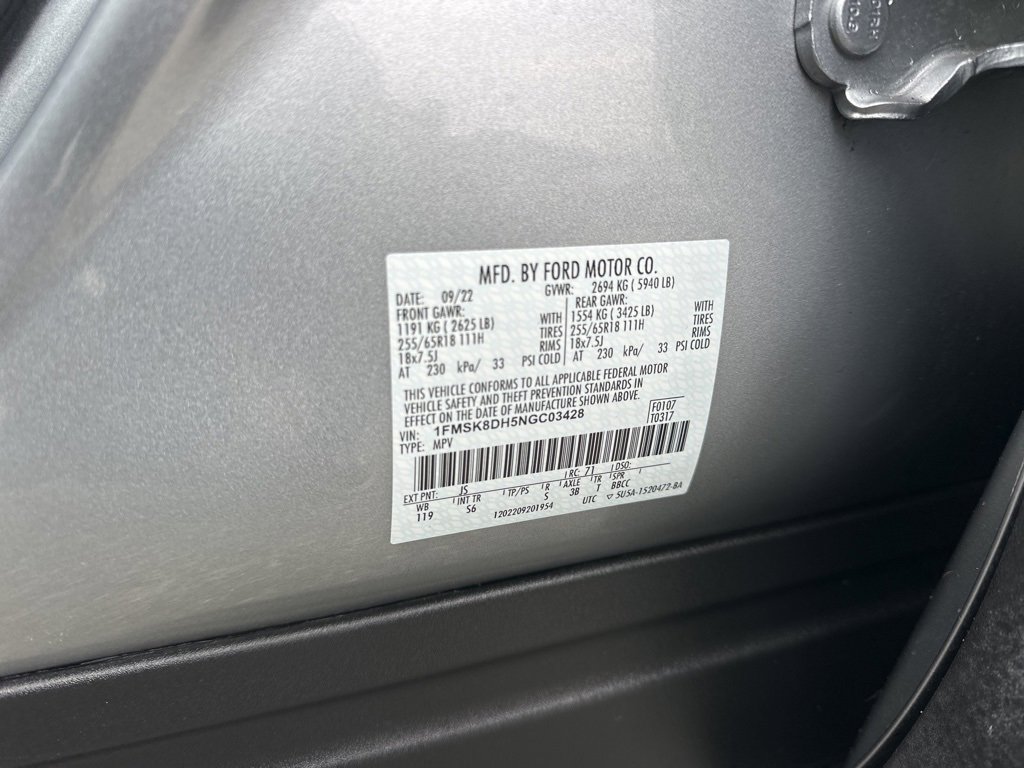 Used 2022 Ford Explorer XLT w/ Equipment Group 202A image 38