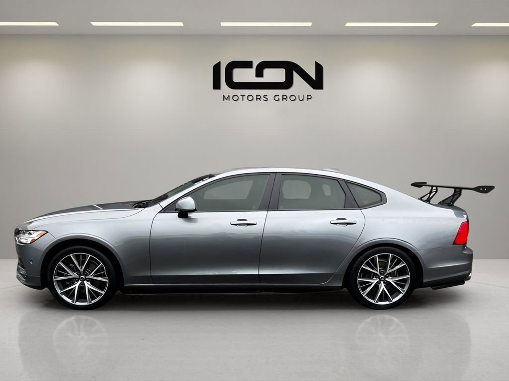 Used 2017 Volvo S90 T5 Momentum w/ Vision Package image 4