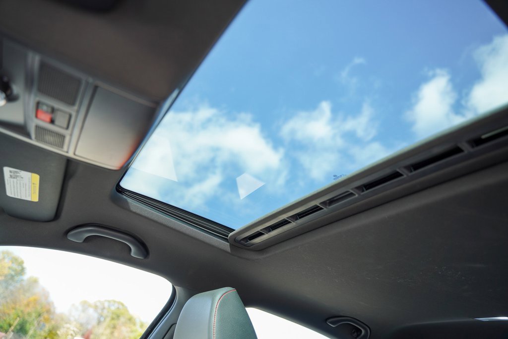 Used 2014 Volkswagen Jetta GLI Autobahn image 25