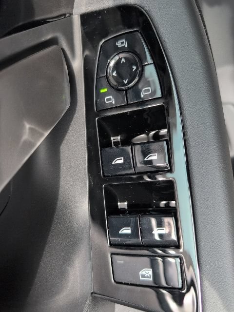New 2027 BMW 530i xDrive w/ M Sport Package AWD/4WD image 15