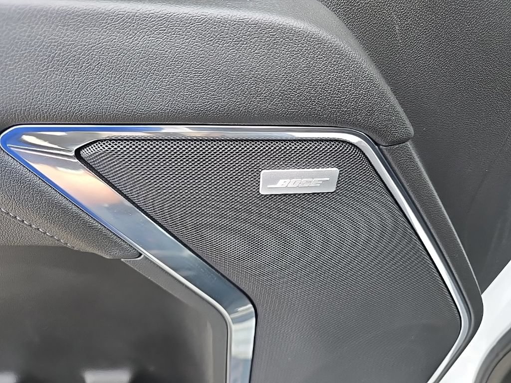 Used 2023 Chevrolet Silverado 1500 LTZ AWD/4WD image 10