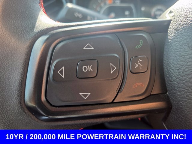 Used 2025 Jeep Wrangler Unlimited Rubicon AWD/4WD image 17