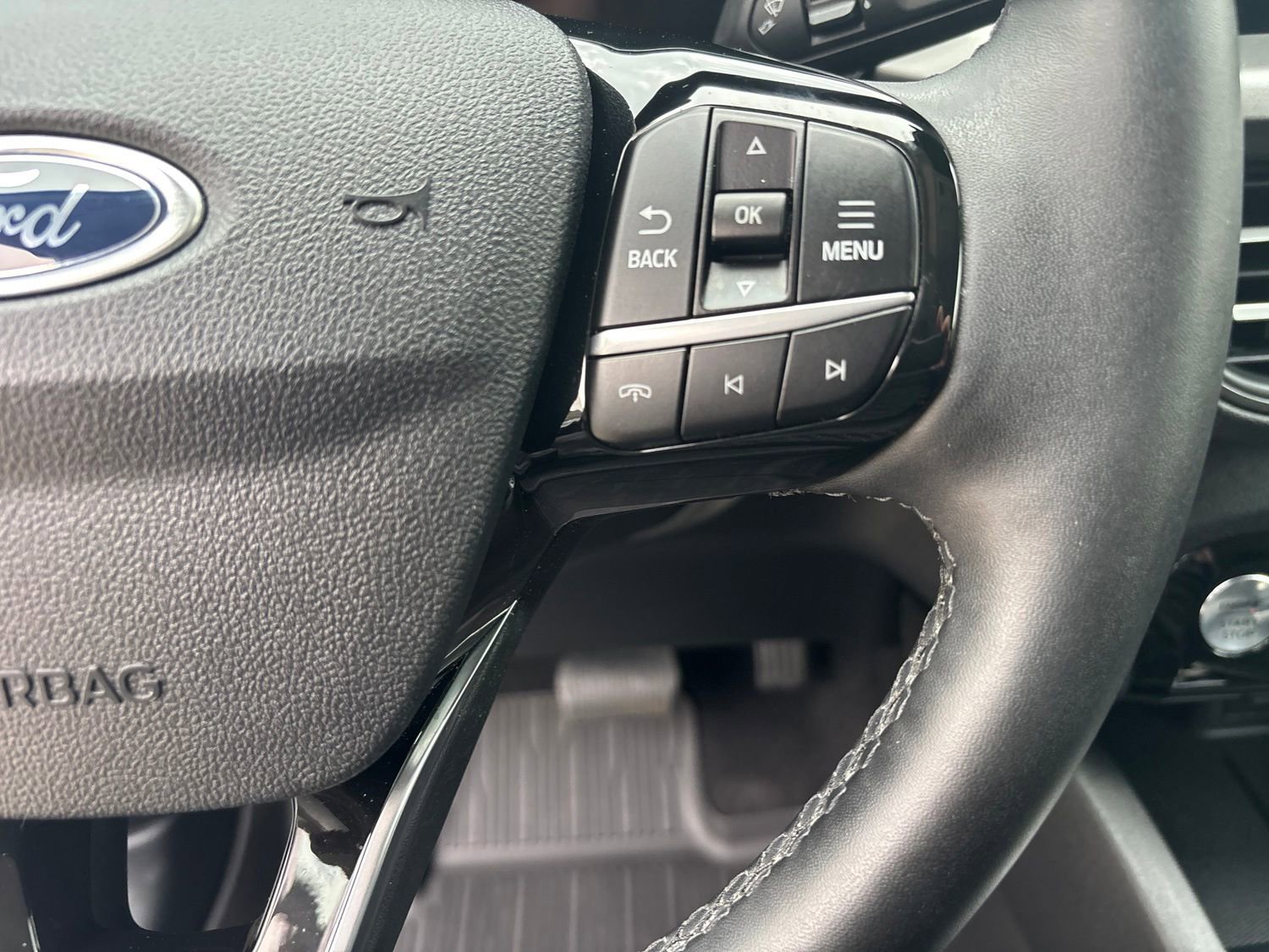 Used 2023 Ford Escape Active w/ Tech Pack #1 AWD/4WD image 19