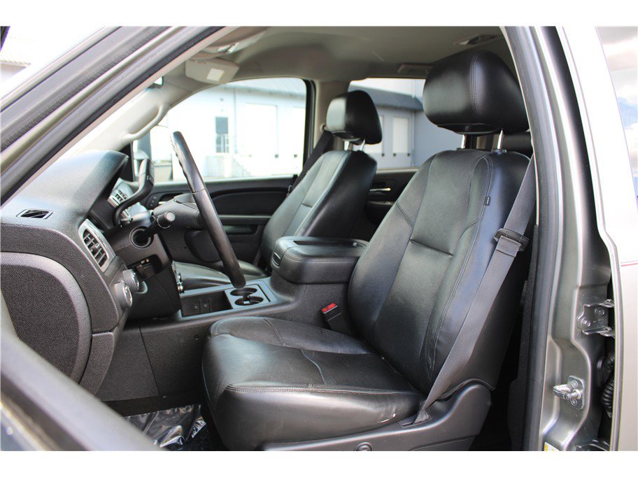 Used 2013 Chevrolet Silverado 2500 LTZ w/ LTZ Plus Package image 7