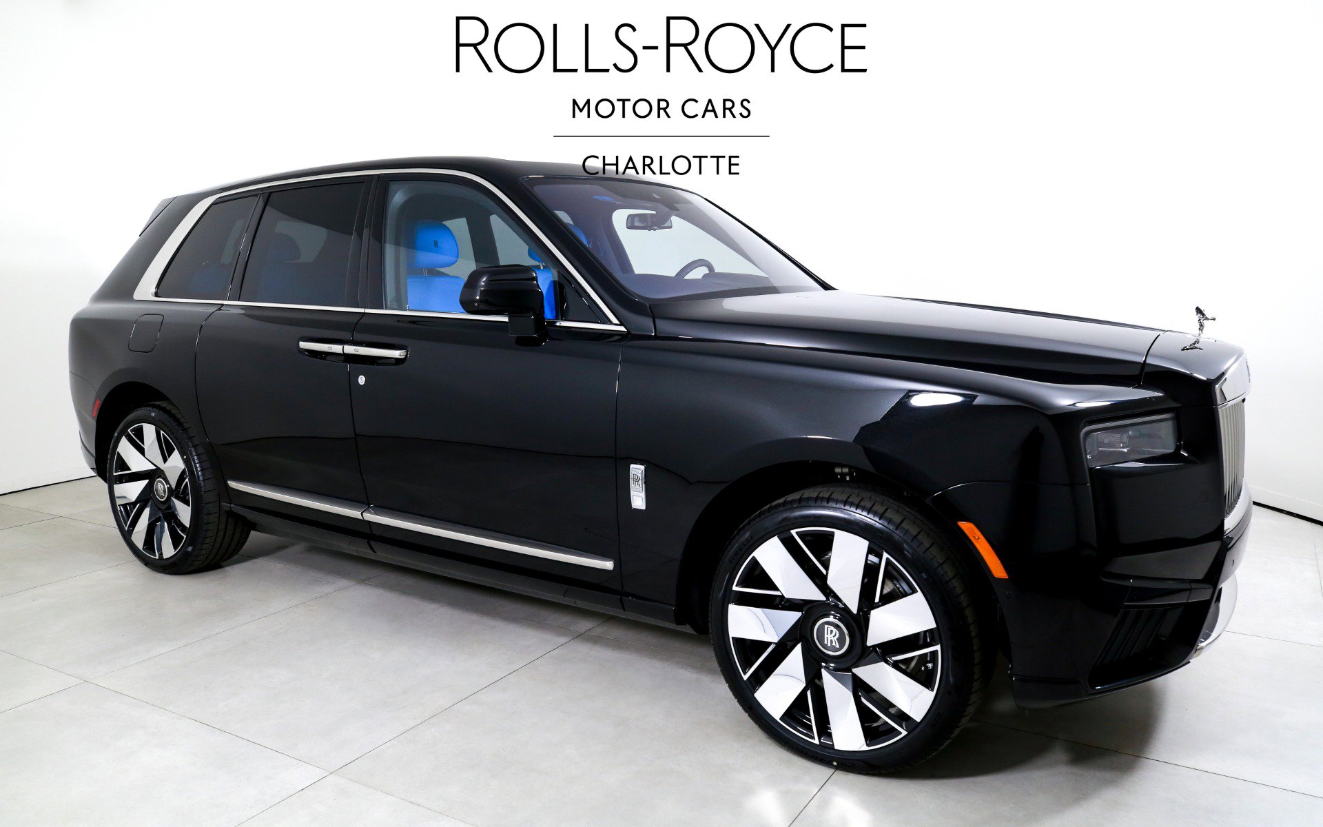 New 2026 Rolls-Royce Cullinan image 5
