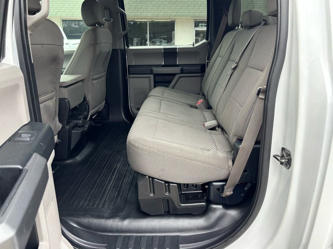 Used 2015 Ford F150 XLT w/ Trailer Tow Package image 22