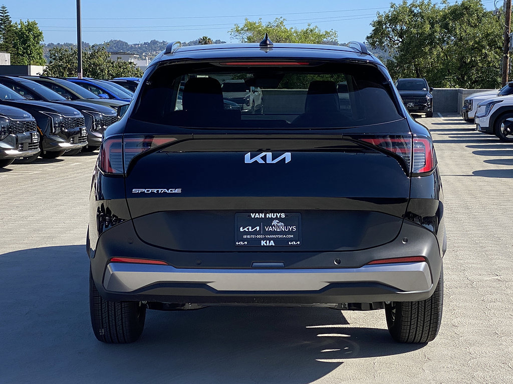 New 2026 Kia Sportage EX FWD image 5