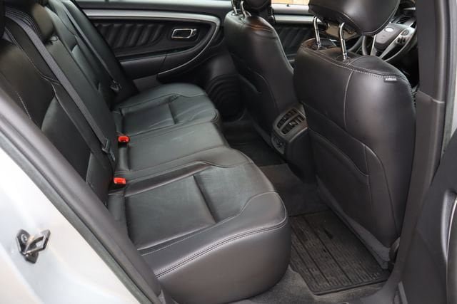 Used 2017 Ford Taurus SEL w/ Equipment Group 201A AWD/4WD image 19