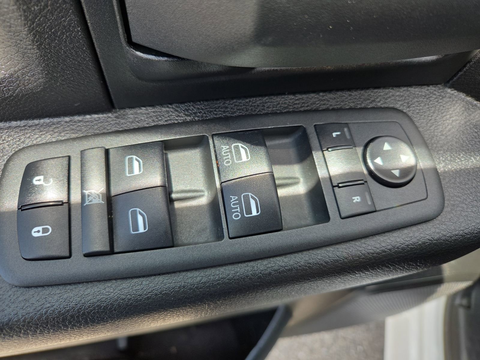 Used 2022 RAM 1500 Tradesman w/ Chrome Plus Package image 15