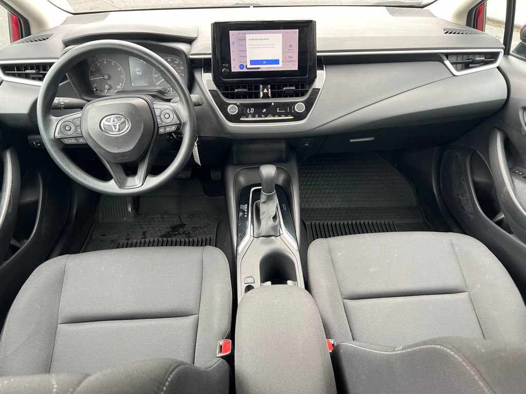 Used 2025 Toyota Corolla LE FWD image 20
