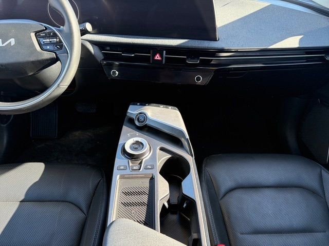 Used 2023 Kia EV6 Wind image 31
