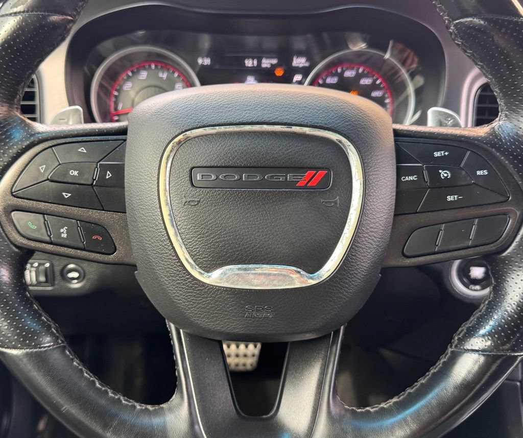 Used 2022 Dodge Charger R/T w/ Plus Group RWD image 6