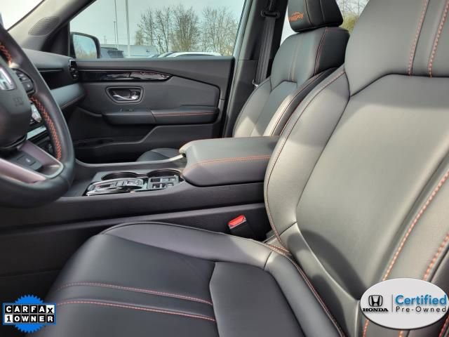 Certified 2025 Honda Pilot TrailSport image 22