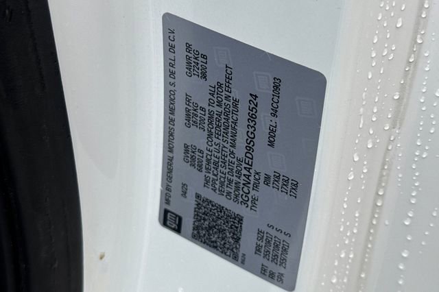 Used 2025 Chevrolet Silverado 1500 W/T image 51