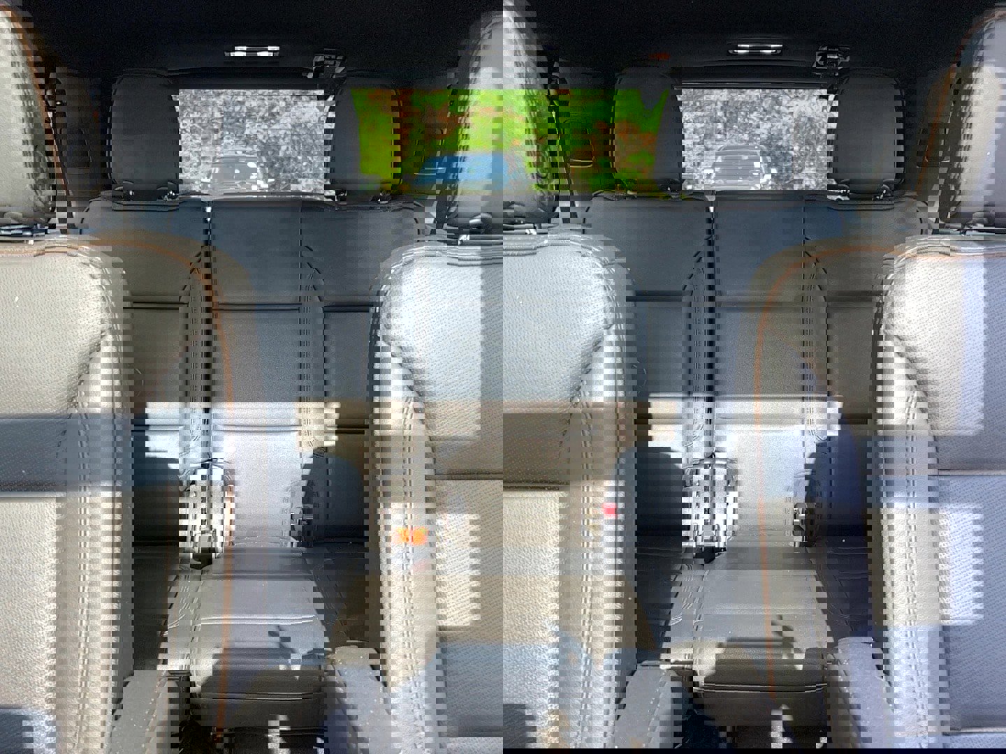 Used 2023 Chevrolet Tahoe High Country w/ Advanced Technology Package AWD/4WD image 29