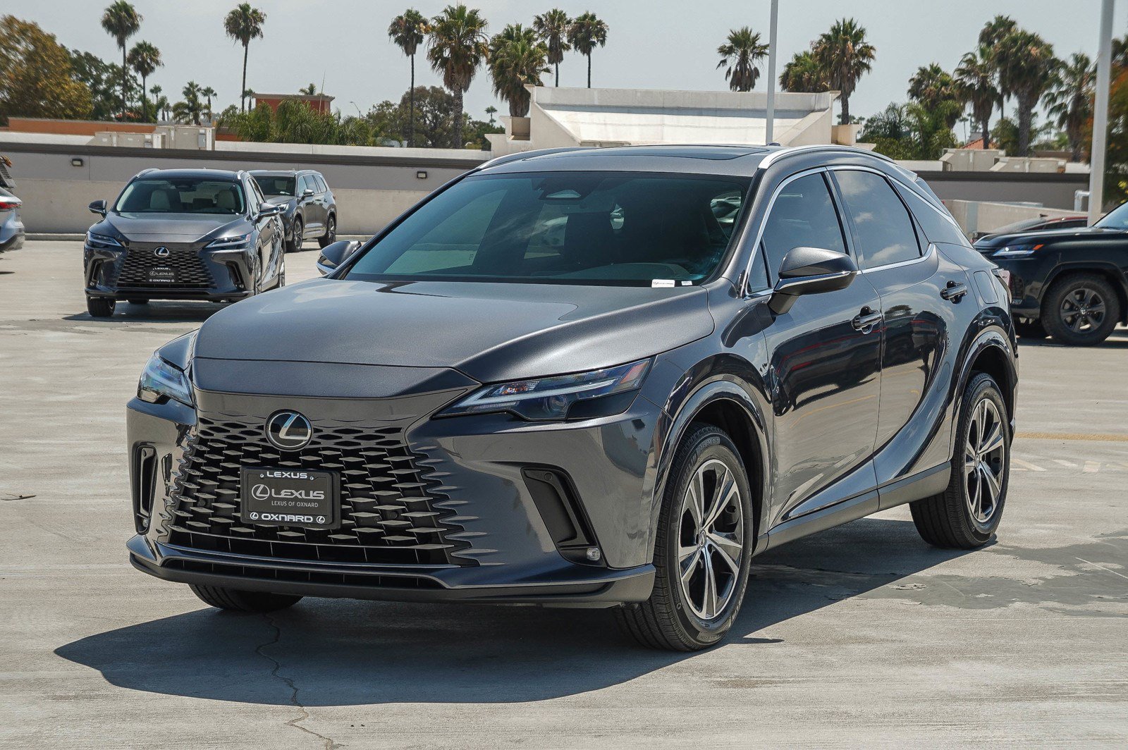 Used 2024 Lexus RX 350 FWD image 3