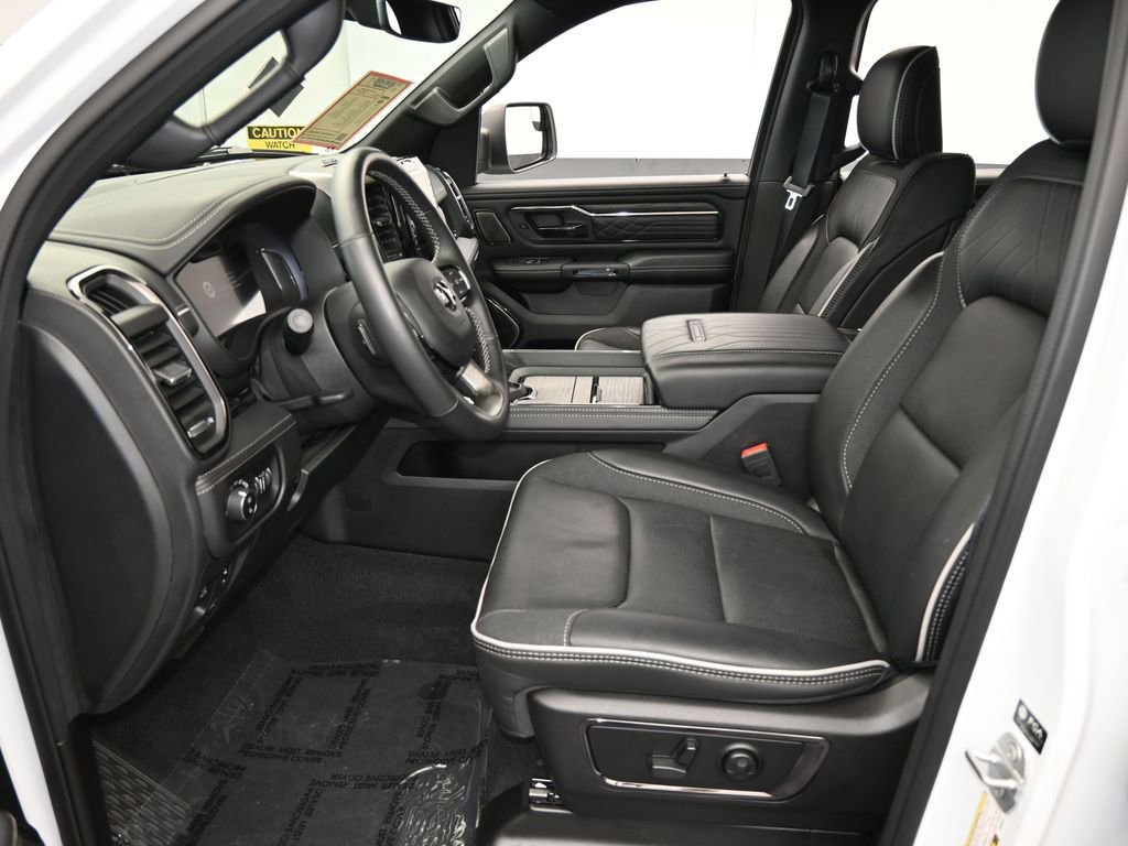 Used 2025 RAM 1500 Limited image 11