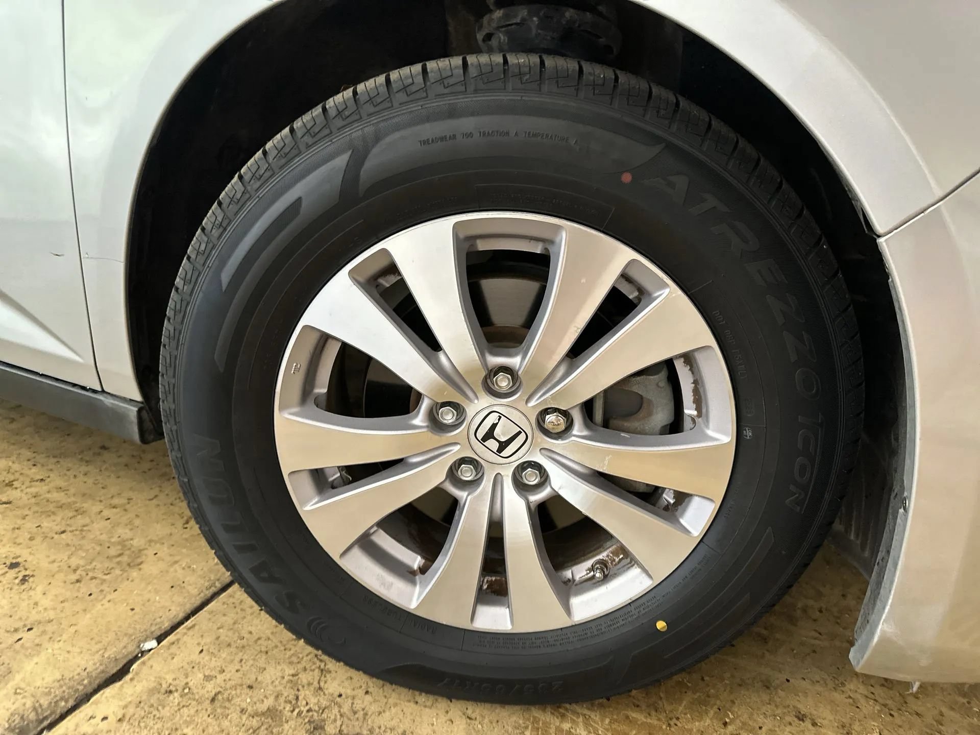 Used 2014 Honda Odyssey EX-L image 12