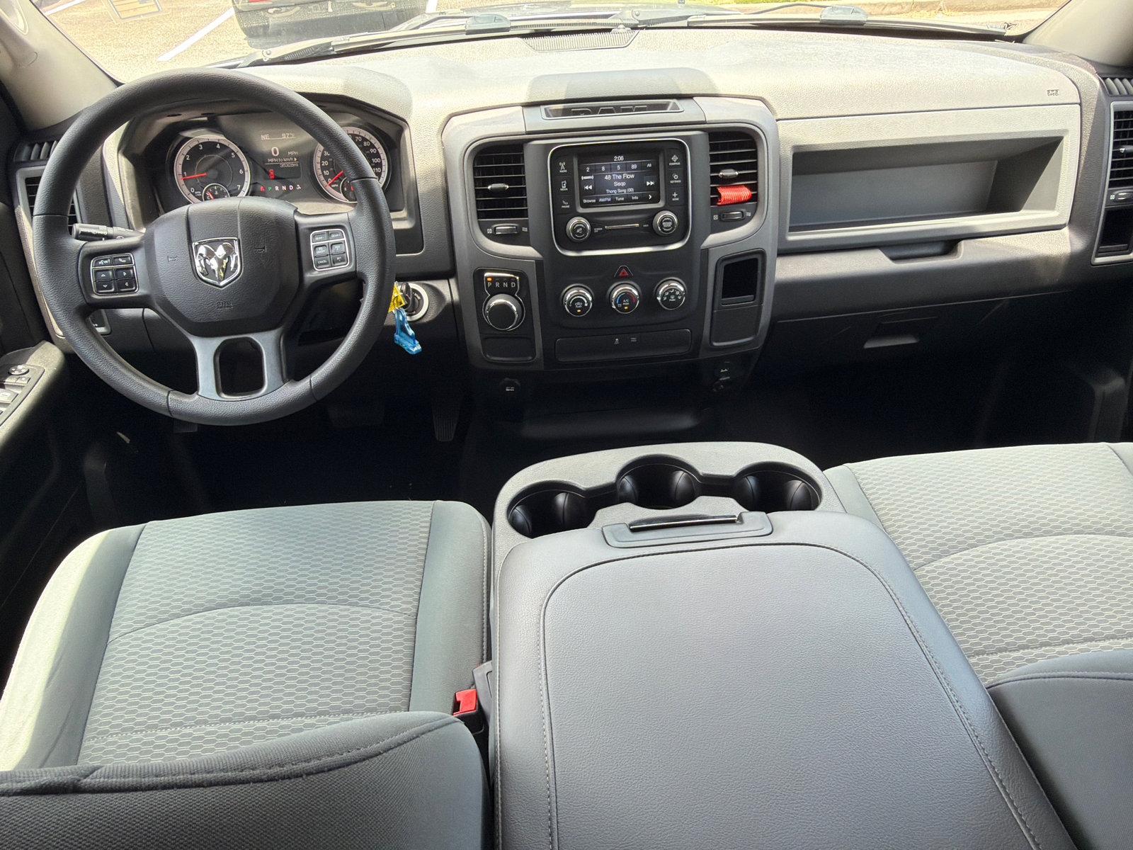 Used 2020 RAM 1500 Tradesman w/ Tradesman SXT Package RWD image 2