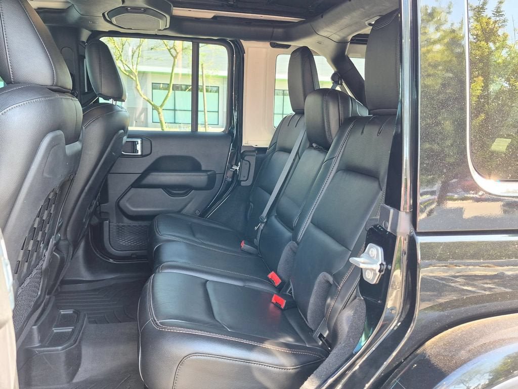 Used 2021 Jeep Wrangler Unlimited Rubicon AWD/4WD image 27