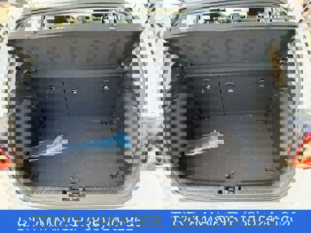 Used 2025 Hyundai Venue SE image 8