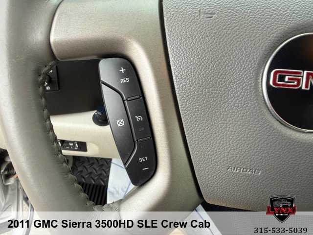 Used 2011 GMC Sierra 3500 SLE w/ SLE Preferred Package AWD/4WD image 16