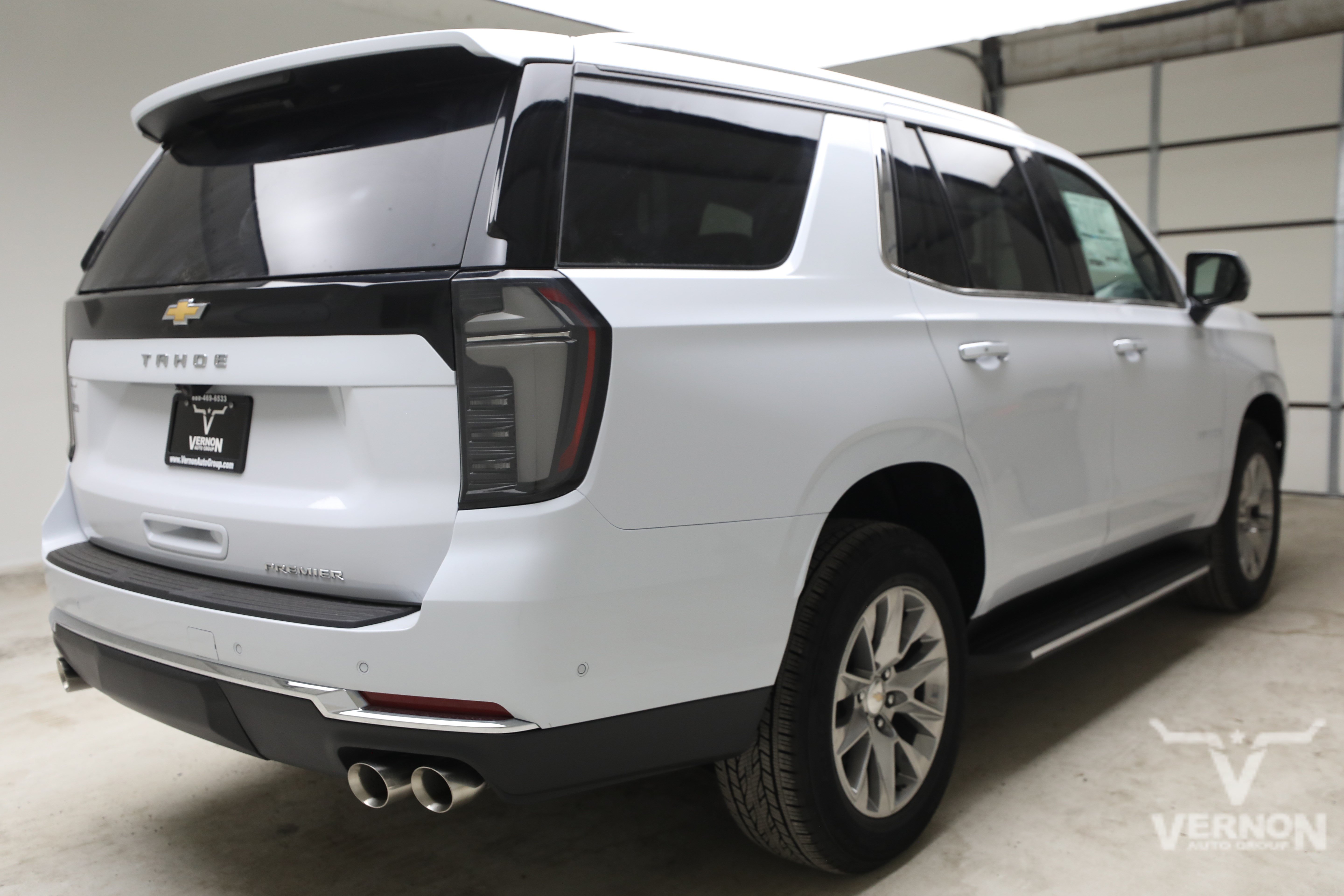 New 2026 Chevrolet Tahoe Premier w/ Sun And Tow Package AWD/4WD image 5