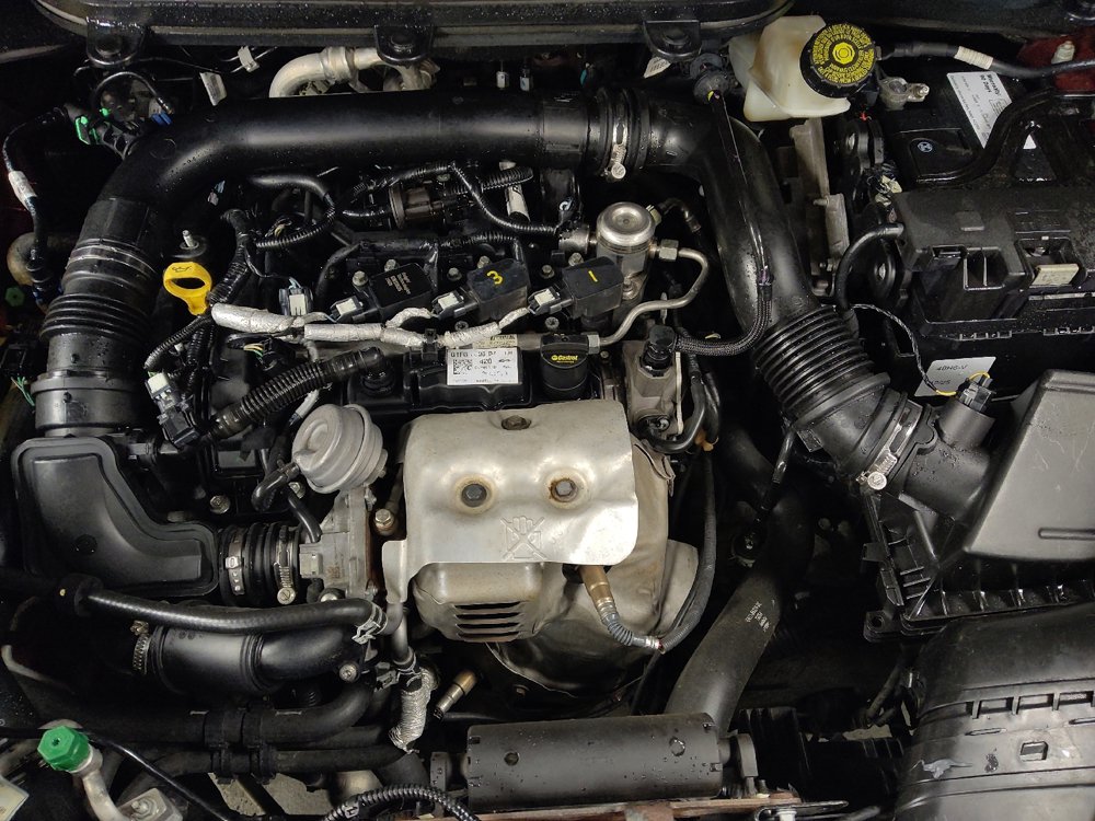 Used 2019 Ford EcoSport SE w/ SE Convenience Package image 30