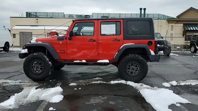 Used 2018 Jeep Wrangler Unlimited Sport image 5
