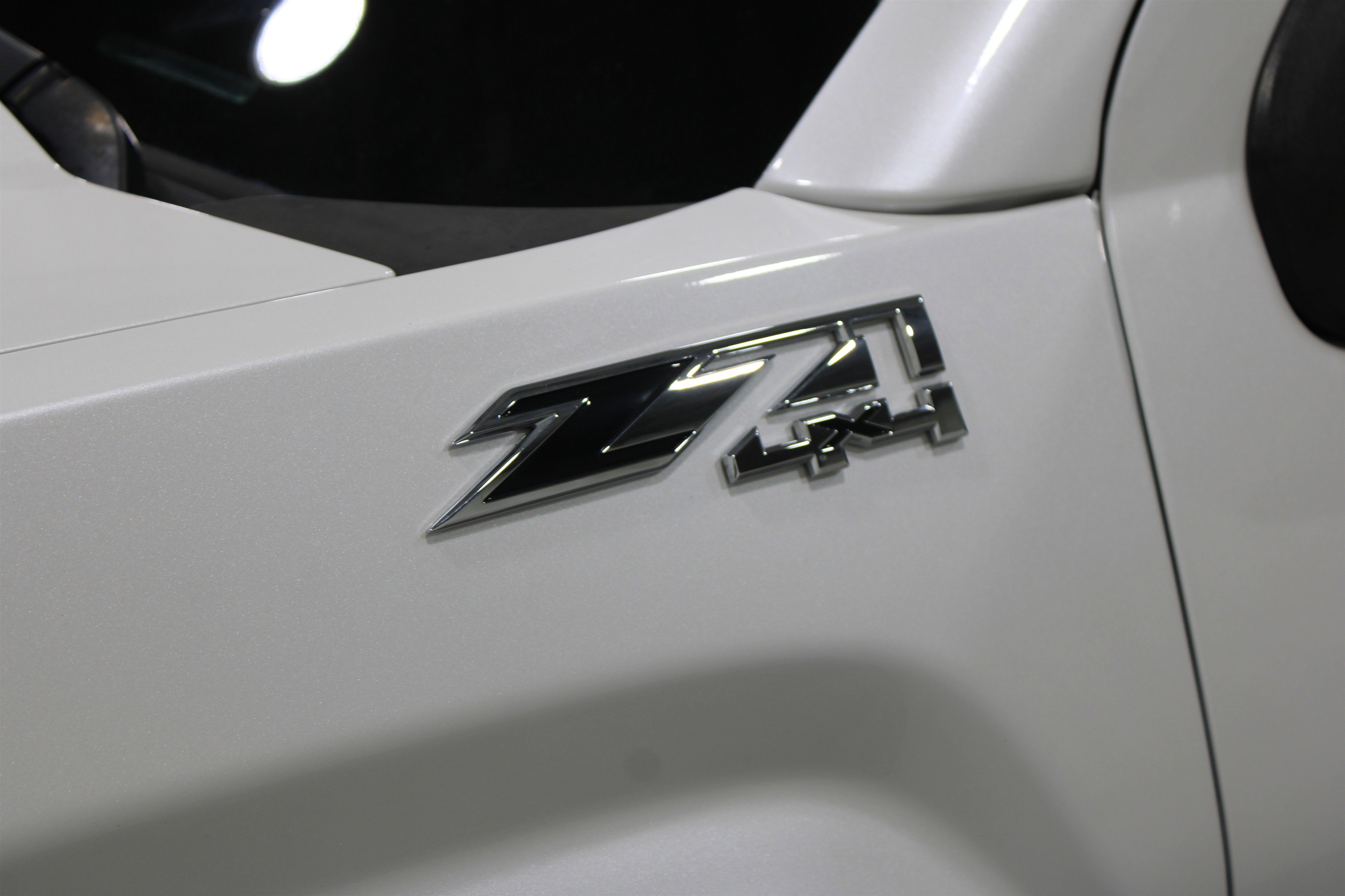 Used 2018 GMC Sierra 1500 SLT w/ SLT Premium Package image 38