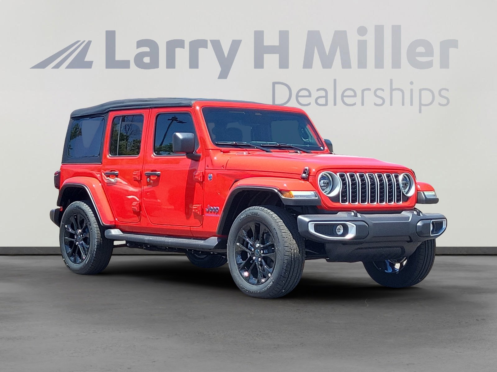 New 2025 Jeep Wrangler Sahara image 7