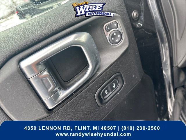 Used 2022 Jeep Wrangler Unlimited Sahara w/ Cold Weather Group image 13