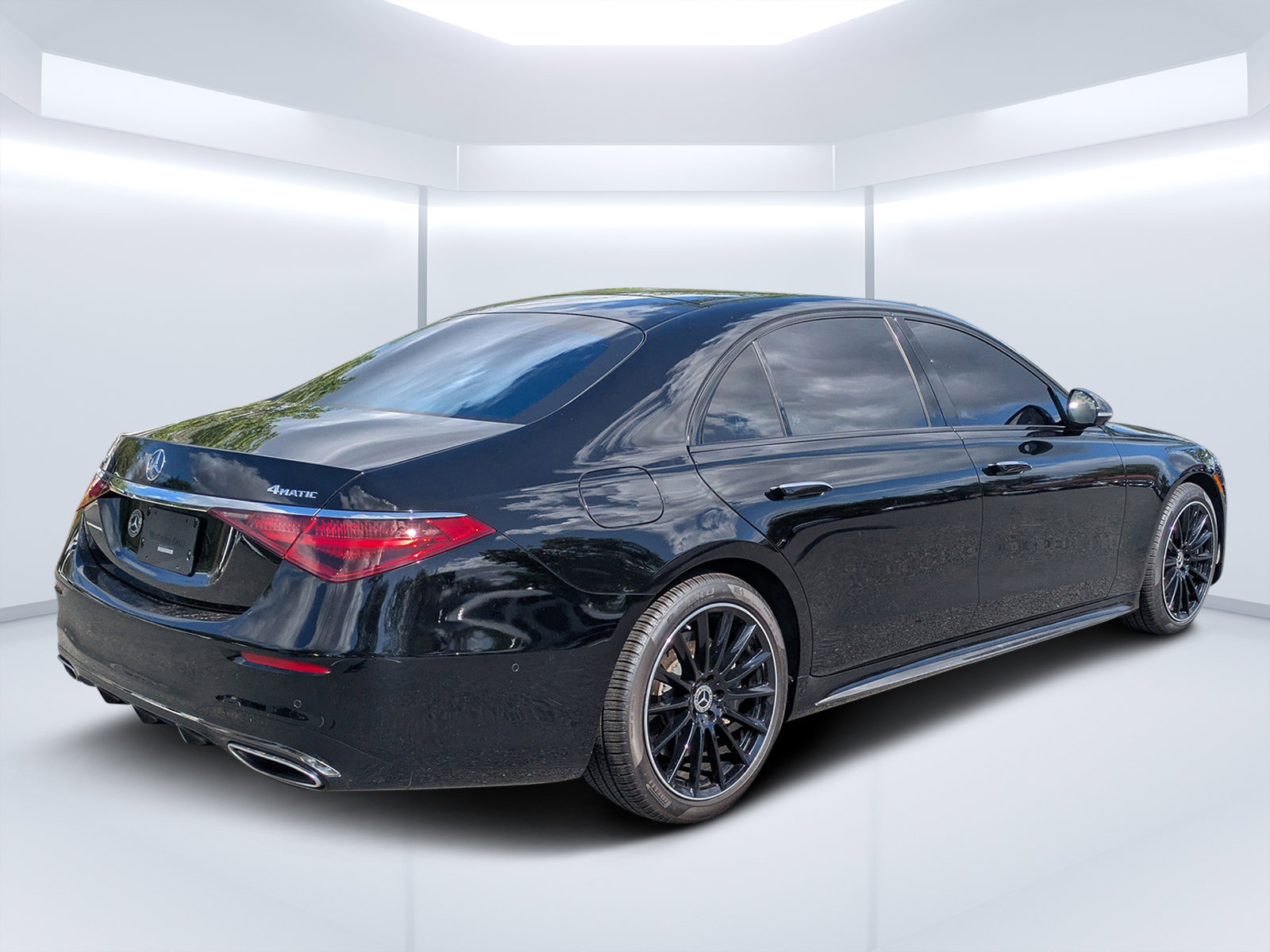 Used 2023 Mercedes-Benz S 500 4MATIC image 7