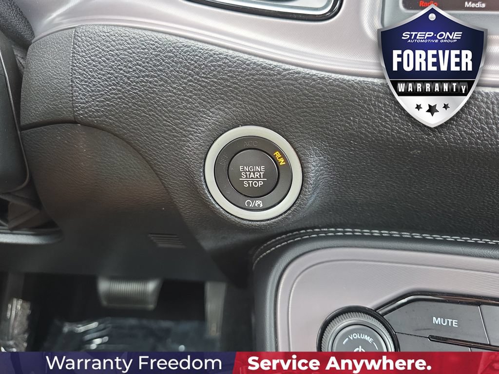 Used 2023 Dodge Challenger SXT RWD image 22